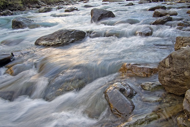 kolkende rivier